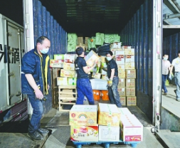 機場貨物運輸三兄弟：液壓搬運車、叉車、堆垛車
